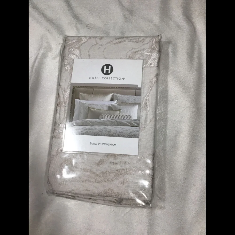 NIB Hotel‎ Collection Marble European Pillow Sham